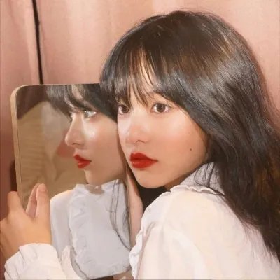 阴目侦信